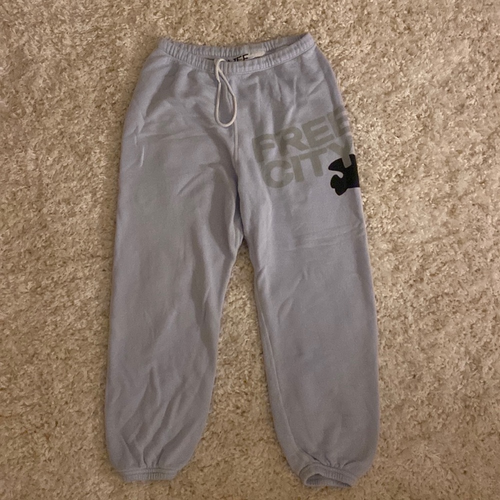 Style: SUPERFLUFF LUX OG SWEATPANTS. Never worn and perfect condition
